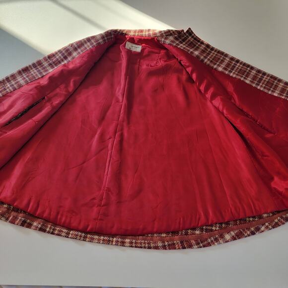 Vintage Seaton Hall Wool Red Plaid Poncho Cape Button-up Lined Small/Medium - Picture 3 of 7